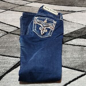 ROCK REVIVAL NICCI  EMBROIDERED RHINESTONE FAUX FLAP MID-RISE SKINNY DENIM JEAN